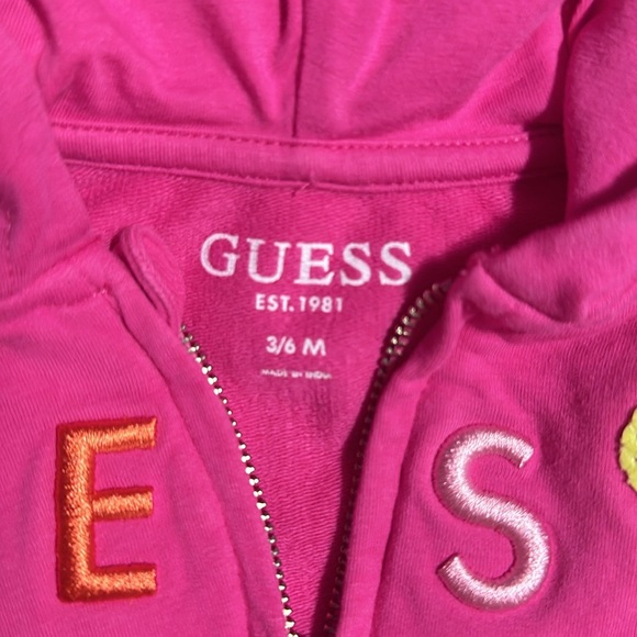 Brand Name 3-6 months Guess 2 piece suit - Picture 2 of 4